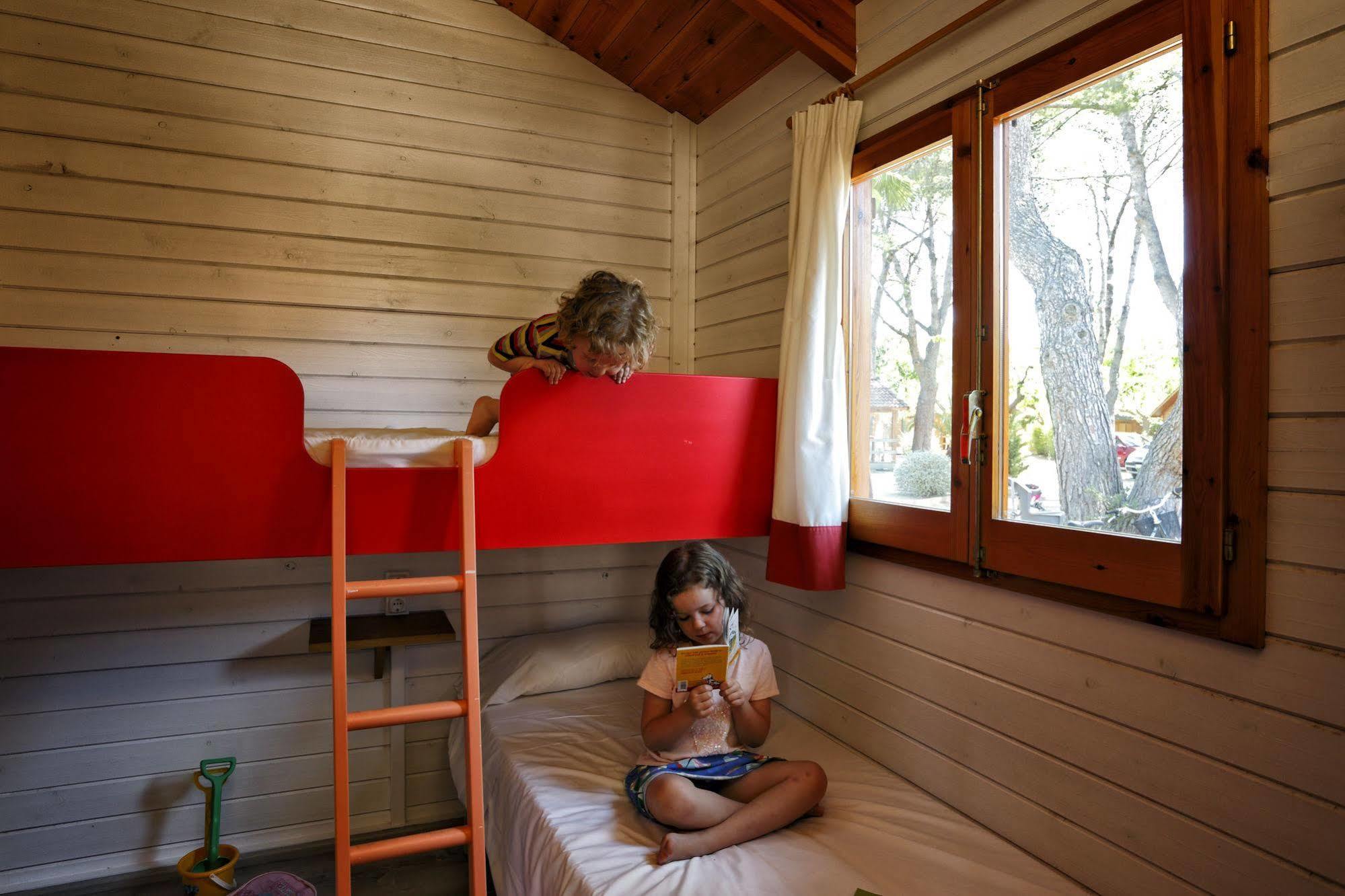 Camping Tamarit Park Resort Bagian luar foto