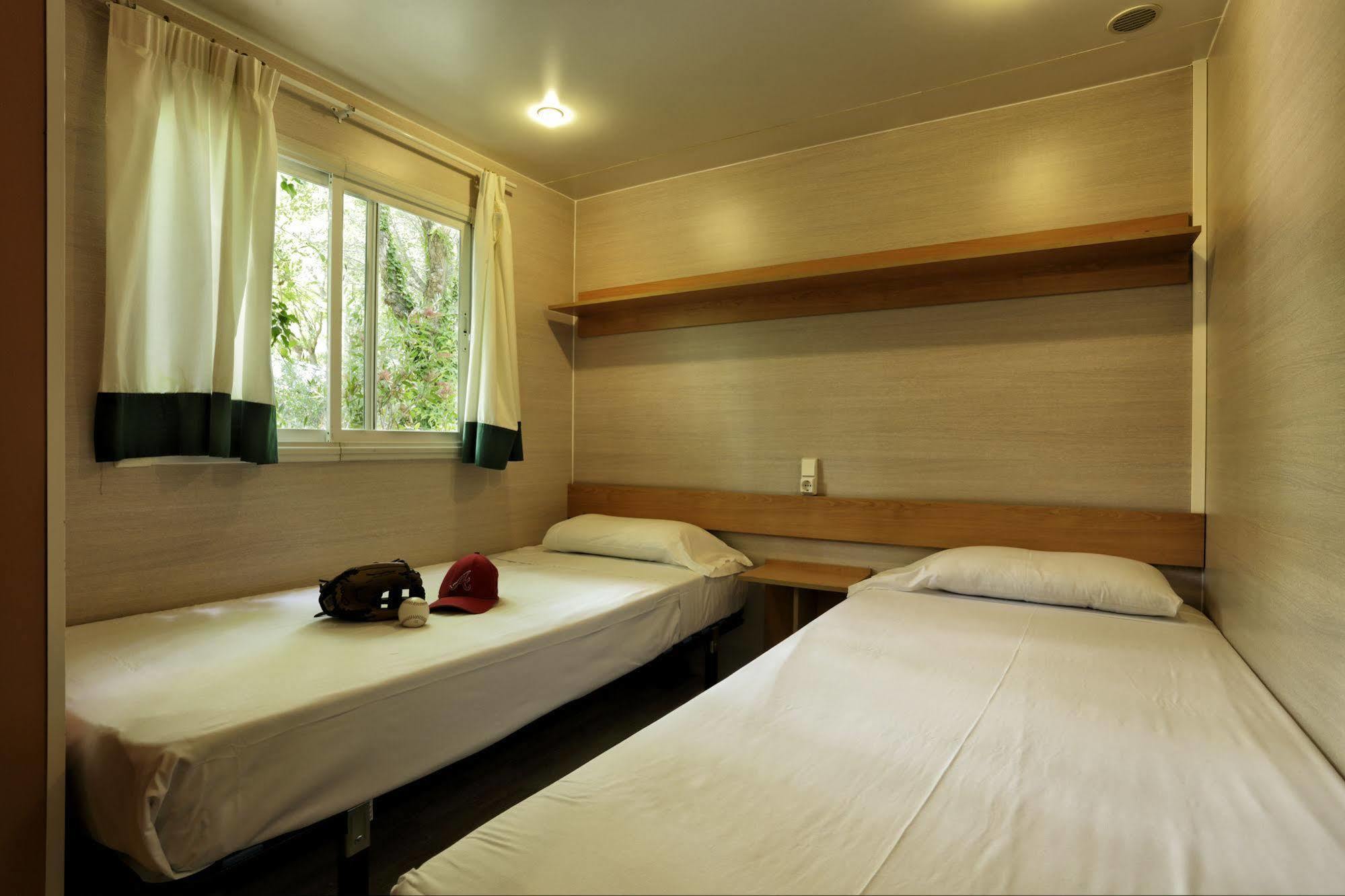 Camping Tamarit Park Resort Bagian luar foto